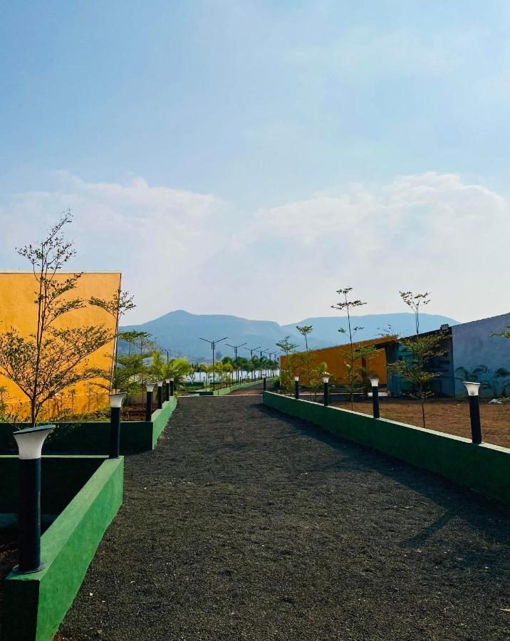 Mountain N Lake Resort 이가트푸리 외부 사진